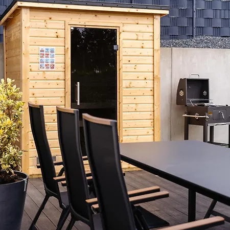Rabbit-hole In Mit Whirlpool Und Sauna Bütgenbach