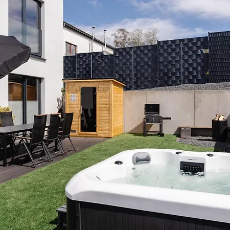 Rabbit-hole In Mit Whirlpool Und Sauna Lejlighed *
