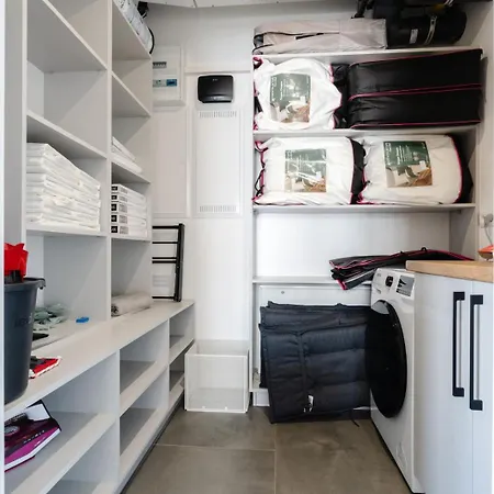 Rabbit-hole In Mit Whirlpool Und Sauna Lejlighed